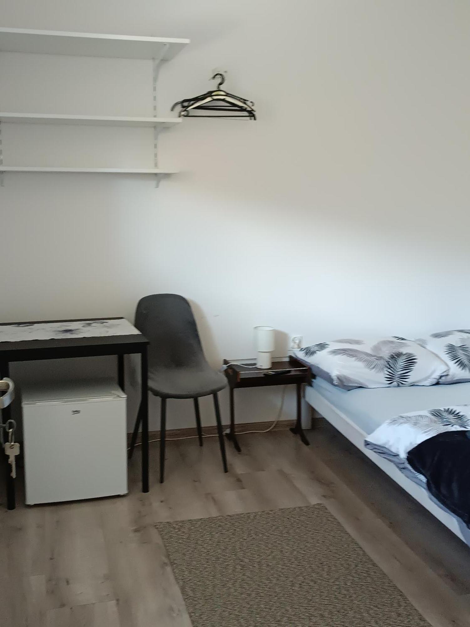Stas-Przy Szkole Nr3 W Skawie Skawa Chambre photo